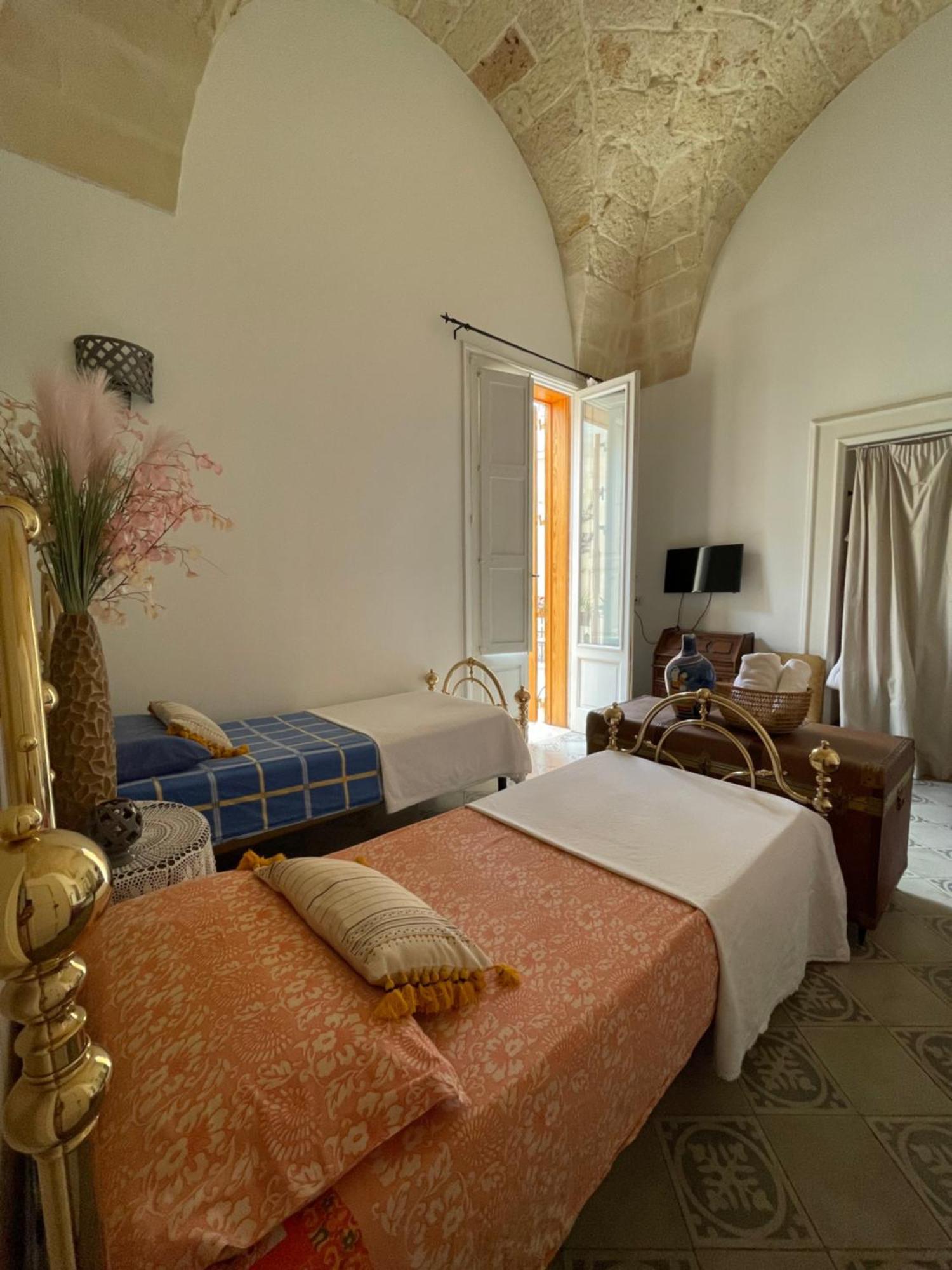 Antica Dimora Dei Nonni Bed and Breakfast Lecce Buitenkant foto